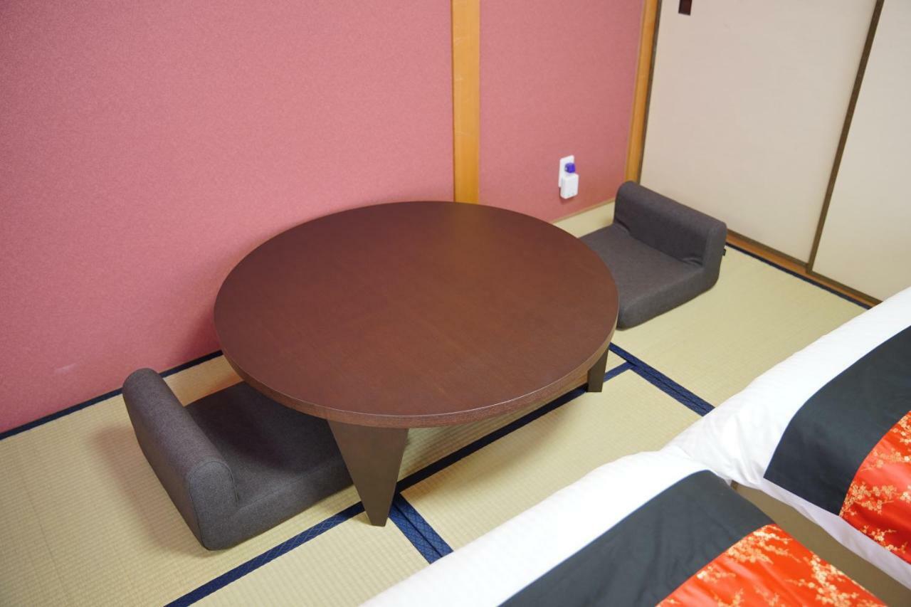 Хостел Kanazawa Stacy Annex Экстерьер фото